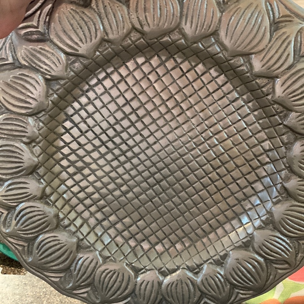 Serving plate